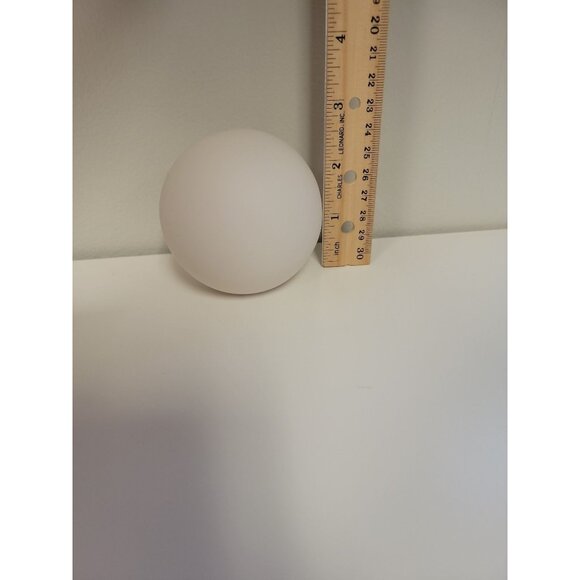 LED Ball Light With Remote Control Color-Changing Waterproof 16 Colors 3 Dynamic - Picture 2 of 9